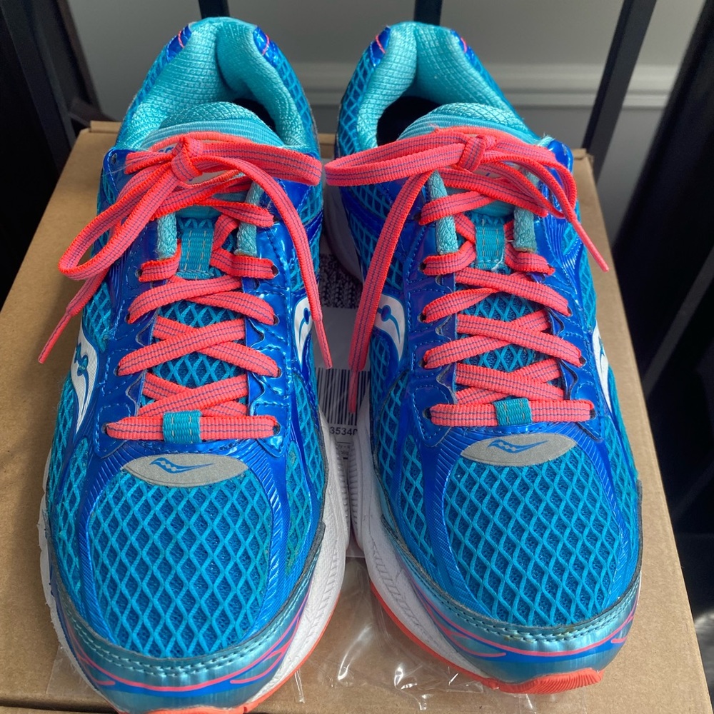 Women’s Saucony Ride 7 Athletic Shoes